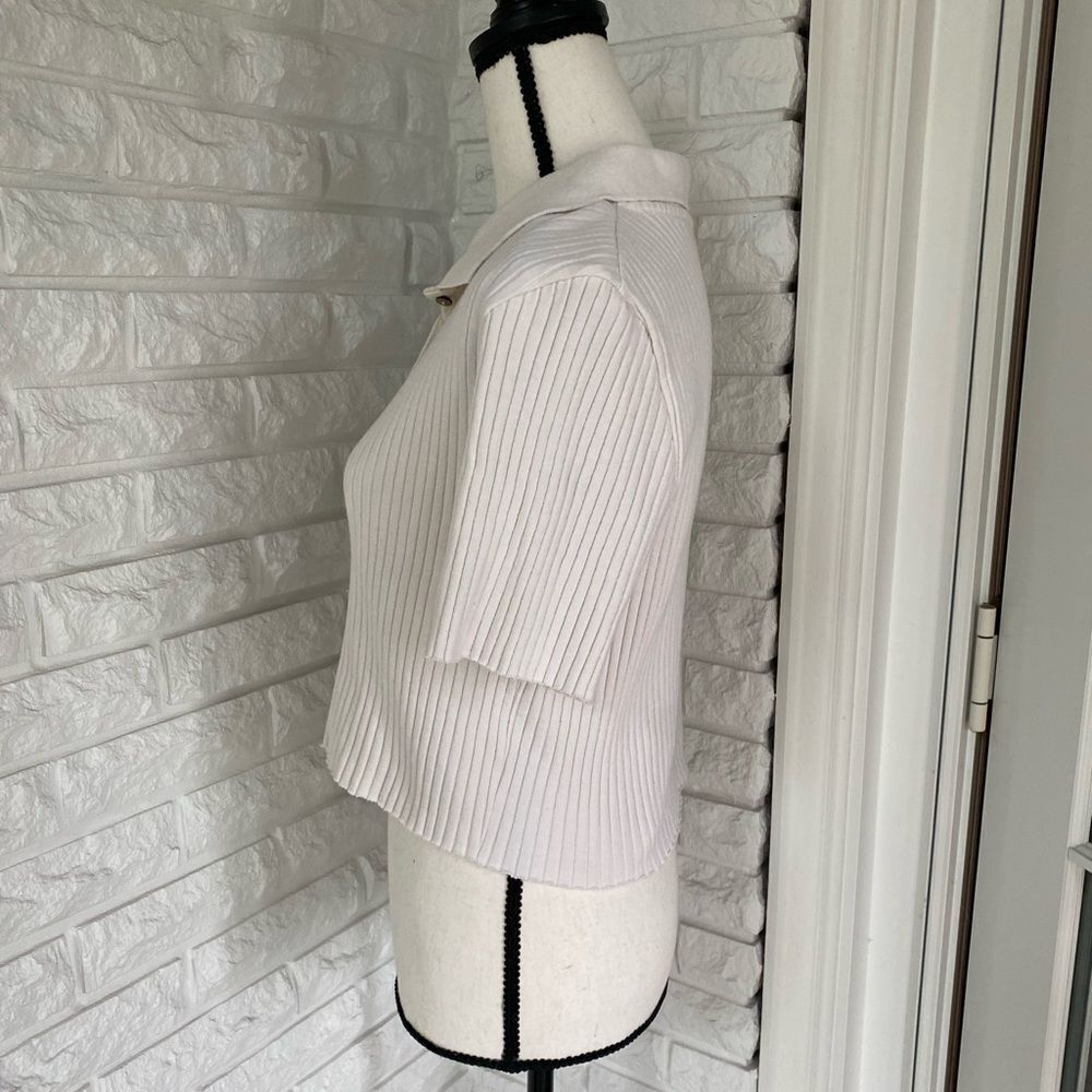 For Days Ribbed Button-up Crop Top - Picture 2 of 4